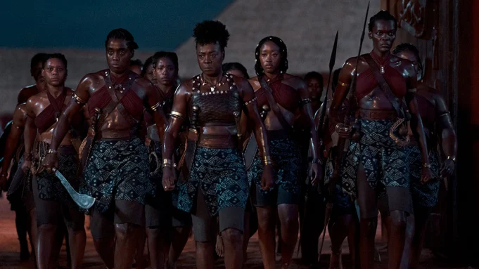 Viola Davis in The Woman King, marching with the agoji to the battlefield to defeat the Oyo empire